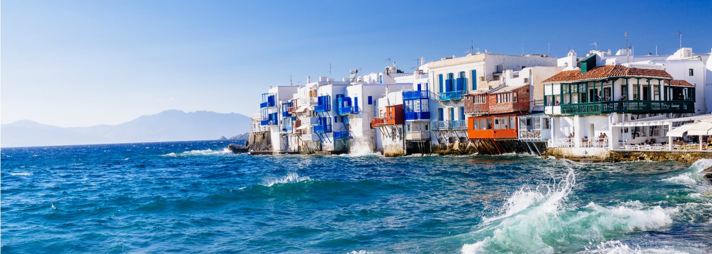 Crafting tailored group experiences across Greece